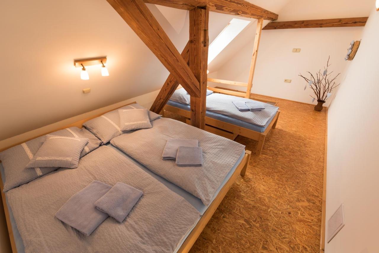 Apartmany Adrspach " U Kozaru " Teplice nad Metuji Exterior photo